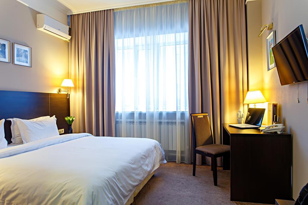 Red Village Hotel Astana Eksteriør bilde